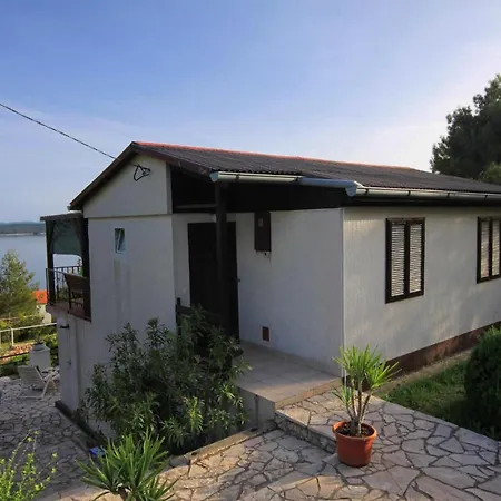 With A Parking Space Zavala, Hvar - 8706 Apartament Jelsa (Hvar)